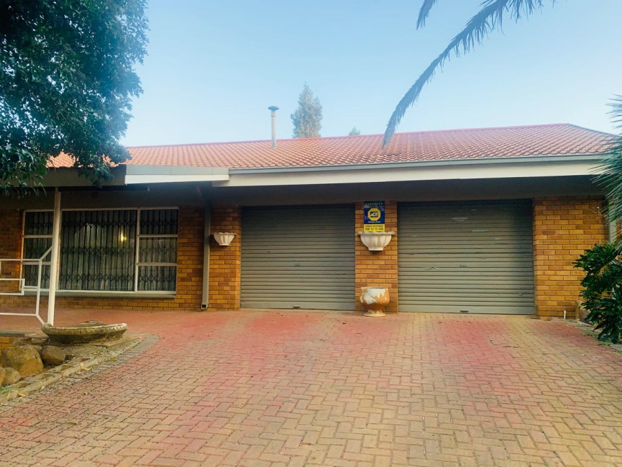 3 Bedroom Property for Sale in Deneysville Free State